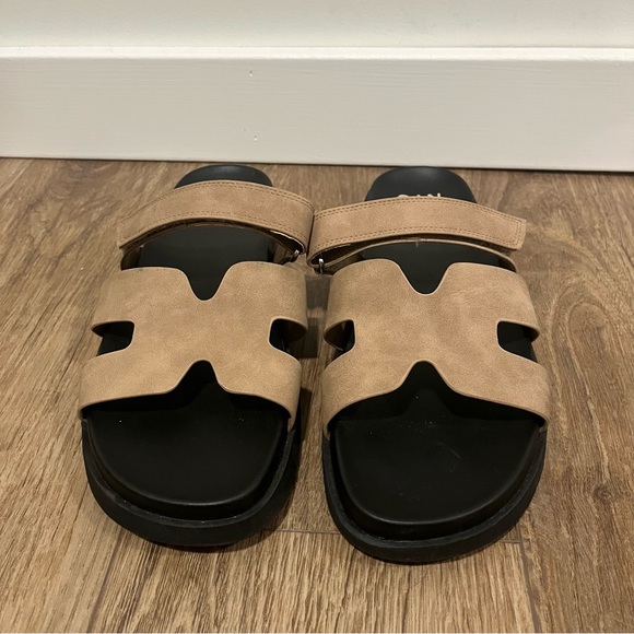 Steve Madden Mayven Sandals - Size 11 - Picture 1 of 15